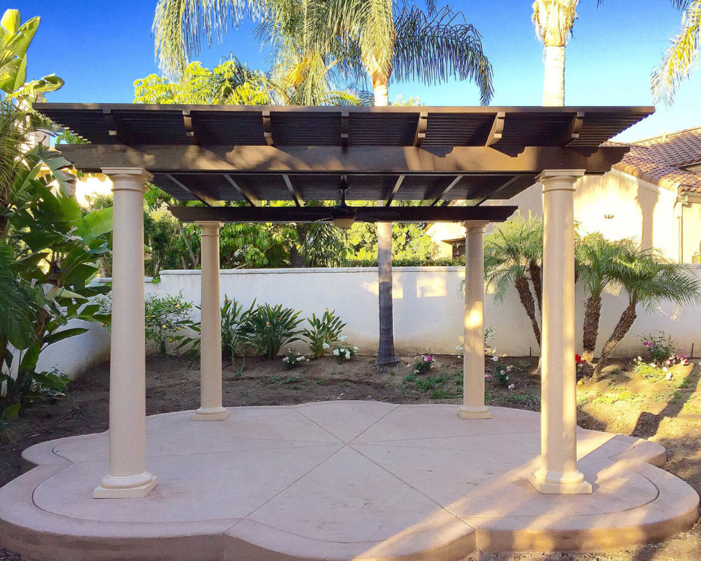Lattice Laguna Freestanding