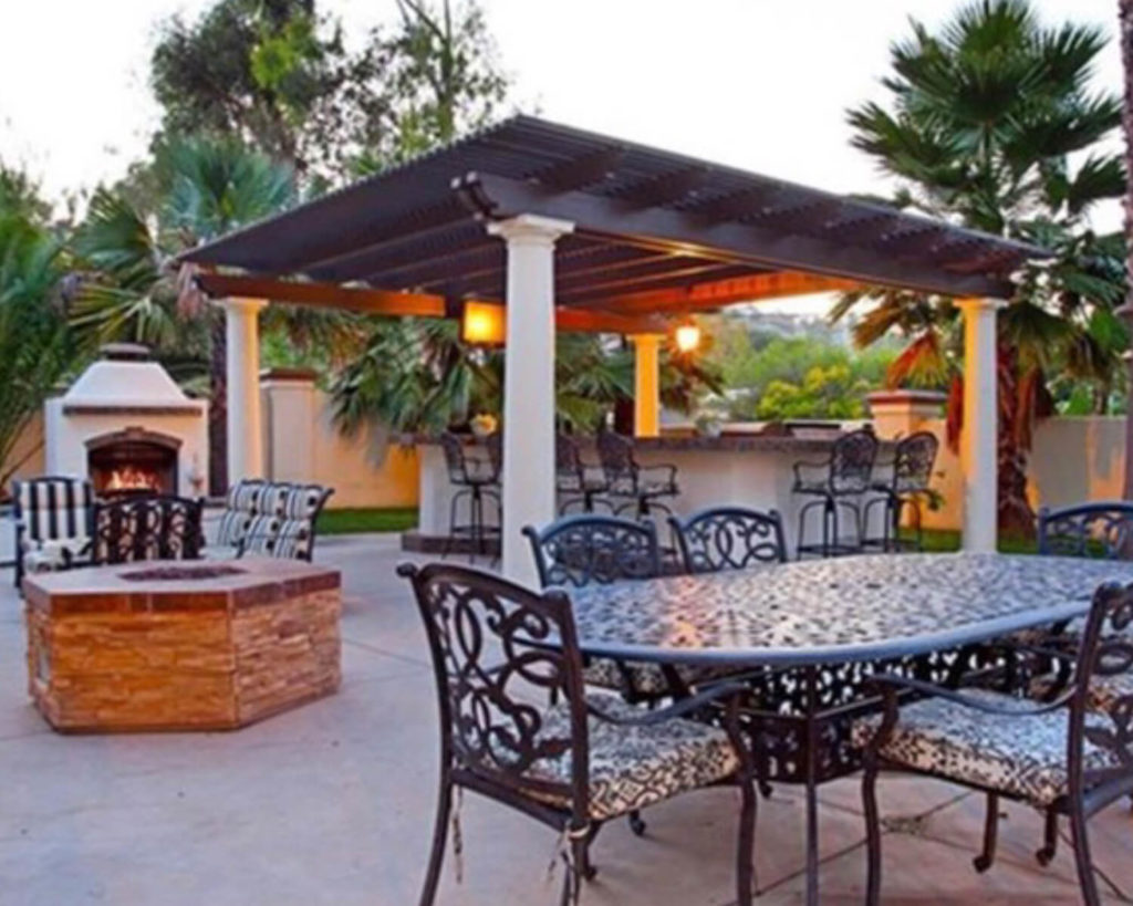 Lattice Laguna Freestanding