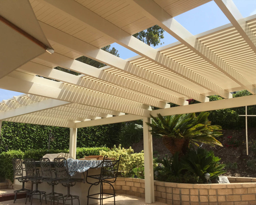 Lattice Laguna Freestanding